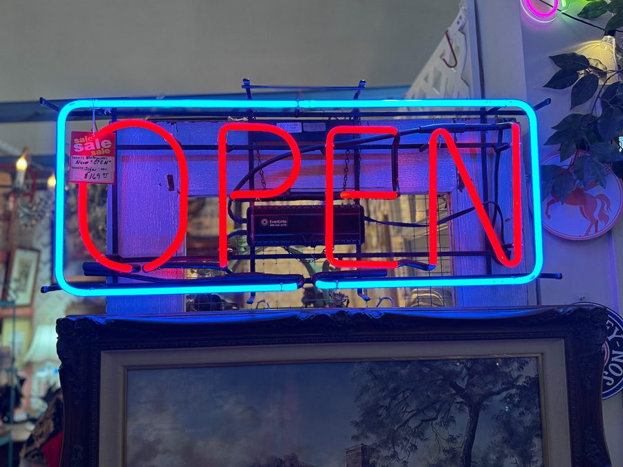 2025-12-28 Riverside Mission Inn Dinner With The Dudas