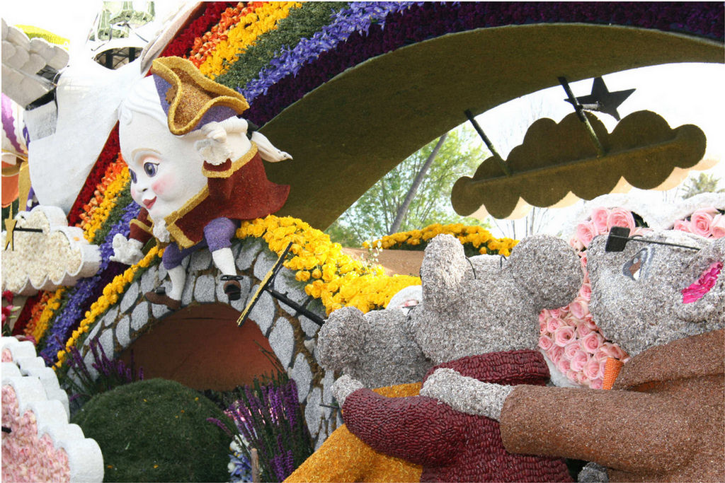 Rose Parade Walk  2007