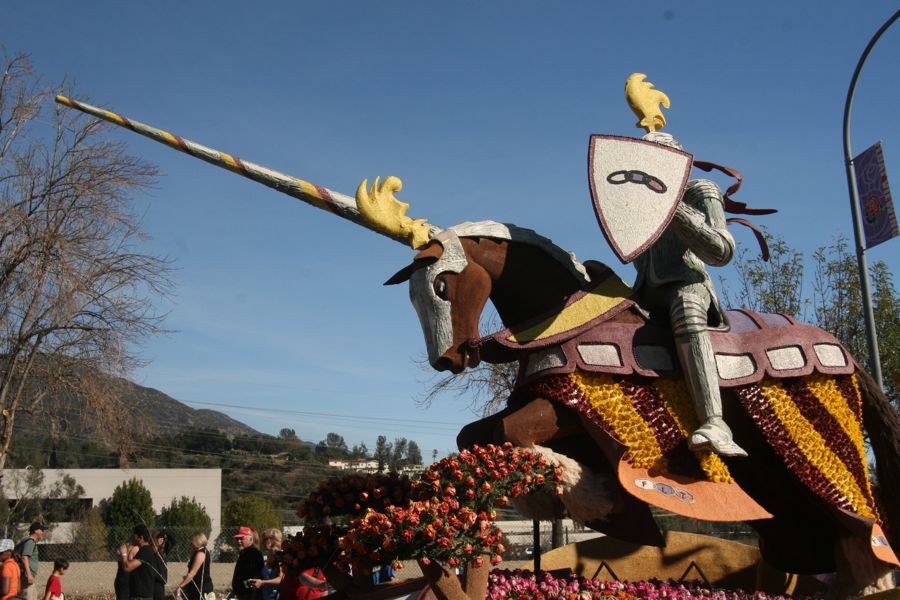 New Years 2012 Rose Parade floats