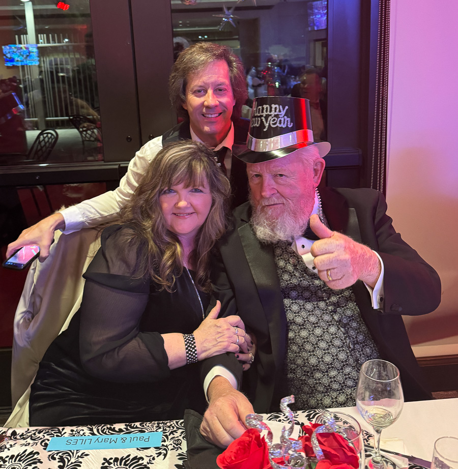 2024-112-31 New Years Eve 2025 At The Santa Ana Elks