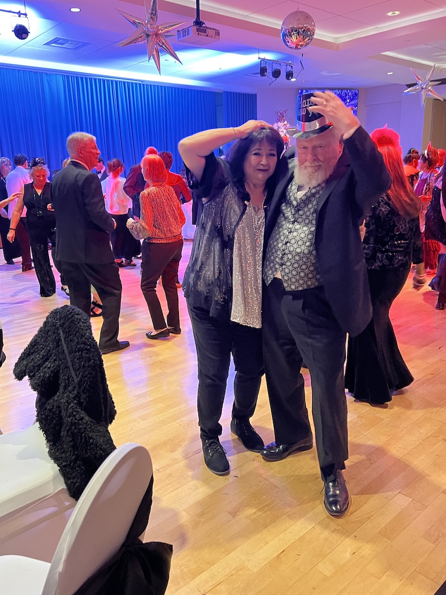 2024-112-31 New Years Eve 2025 At The Santa Ana Elks