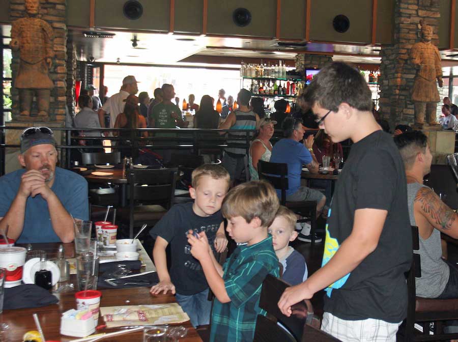 Lunch and the Aquarium with family 9/21/2013