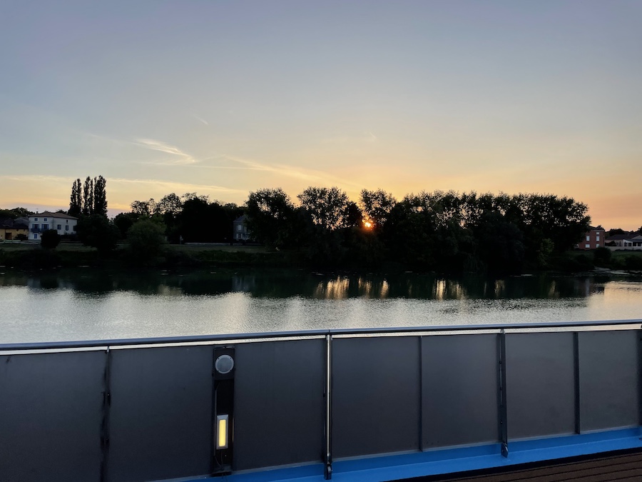 2025-08 Bob & Donna Go To Europe