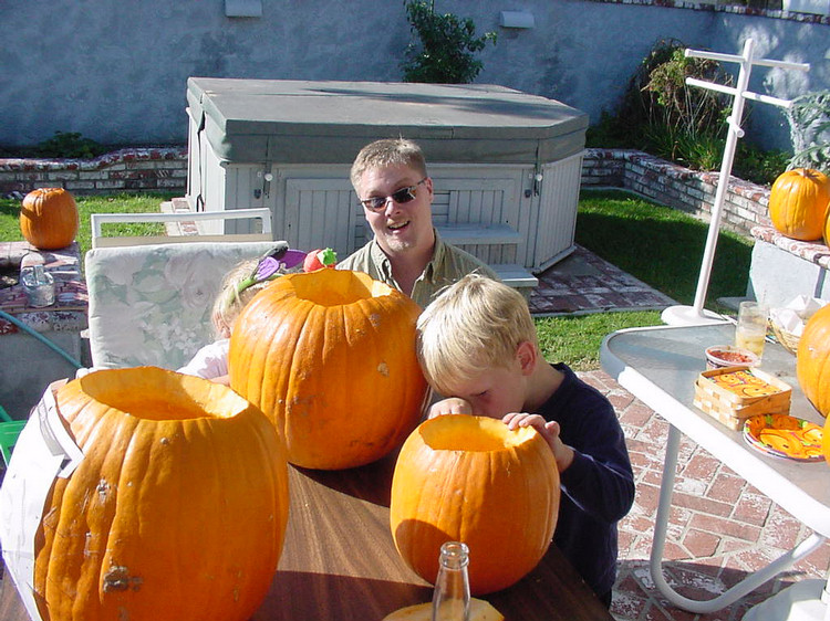 Halloween 2000 Pumpkin Carving