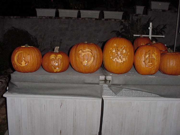 Halloween 2000 Pumpkin Carving