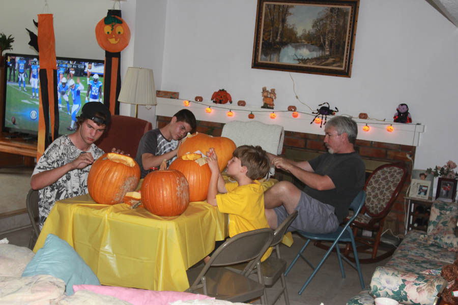 Pumpkin carving 10/25/2015