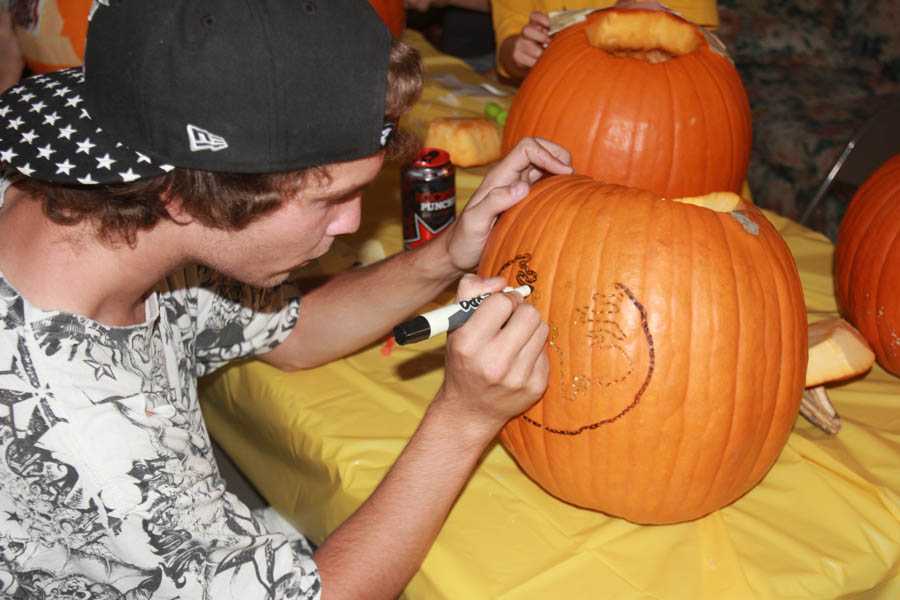 Pumpkin carving 10/25/2015