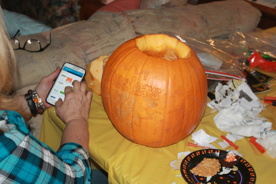 Pumpkin carving 10/25/2015