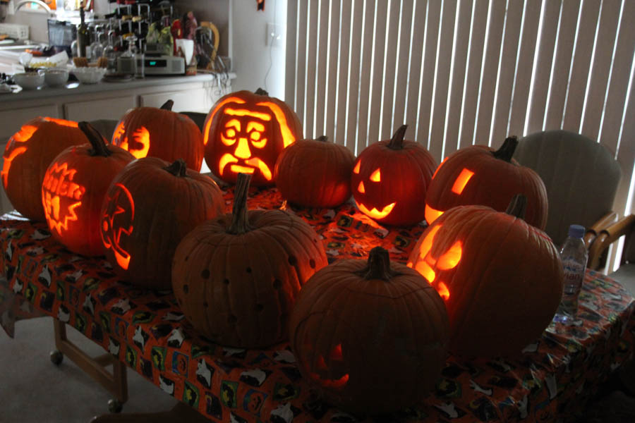 Pumpkin carving 10/25/2015