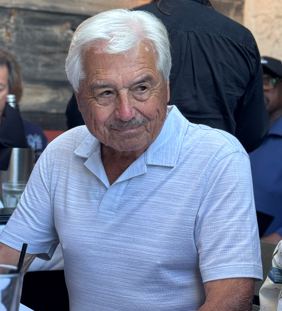 Celebrating our 4th snniversary