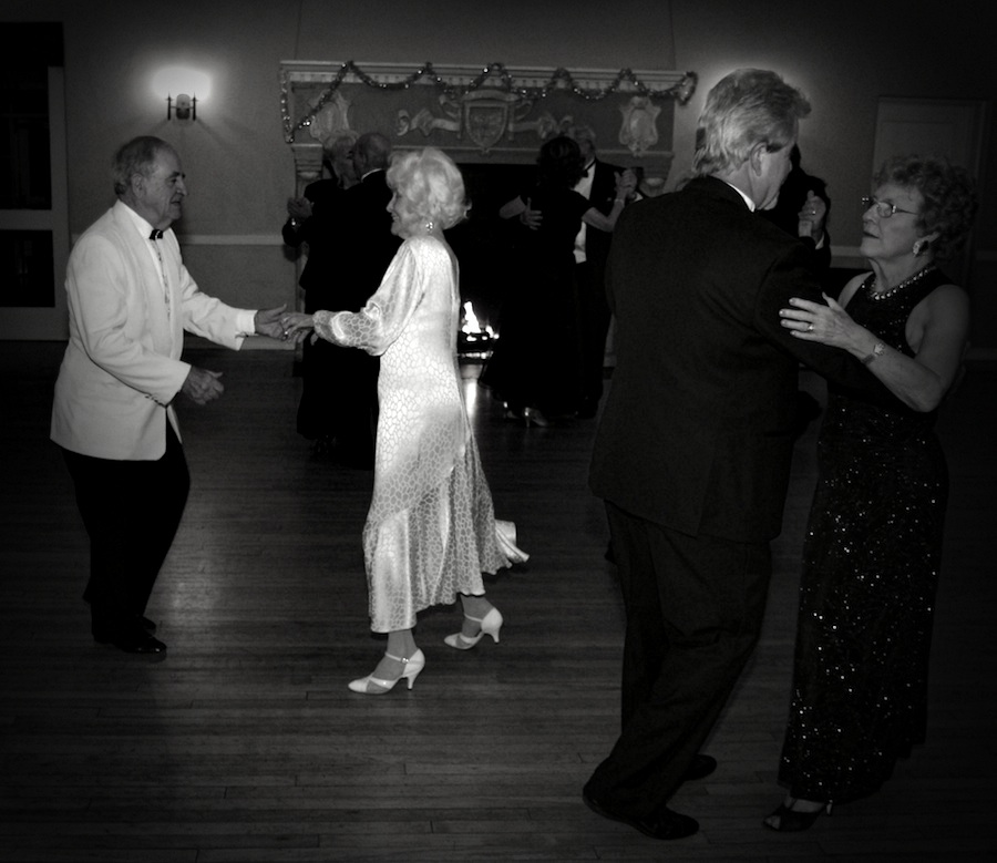 Rondeliers Black & White BAll January 2014