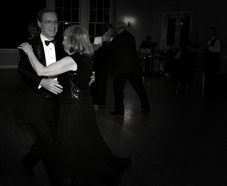 Rondeliers Black & White BAll January 2014