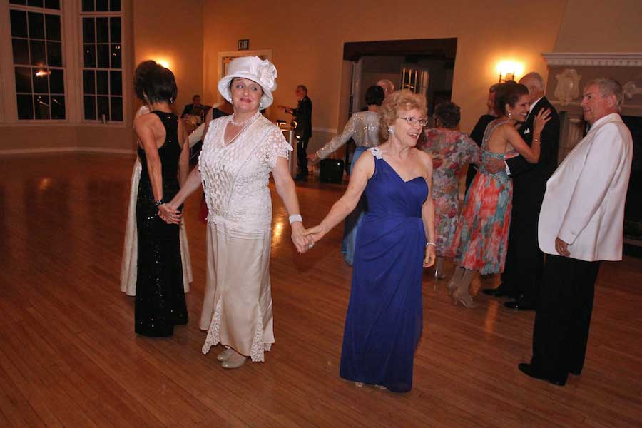 Rondeliers Run For The Roses Dance May 2nd 2014