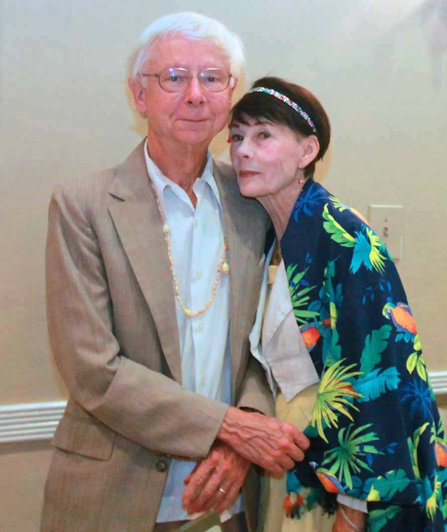 Dancing in Hawaii with the Rondeliers July 2014