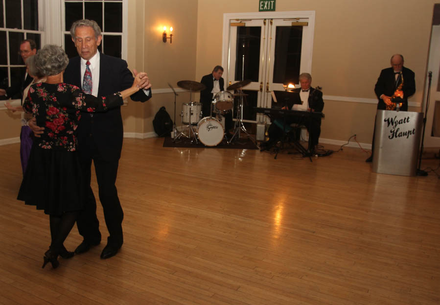 Rondeliers September 2014 Dance themed Autumn Serenade