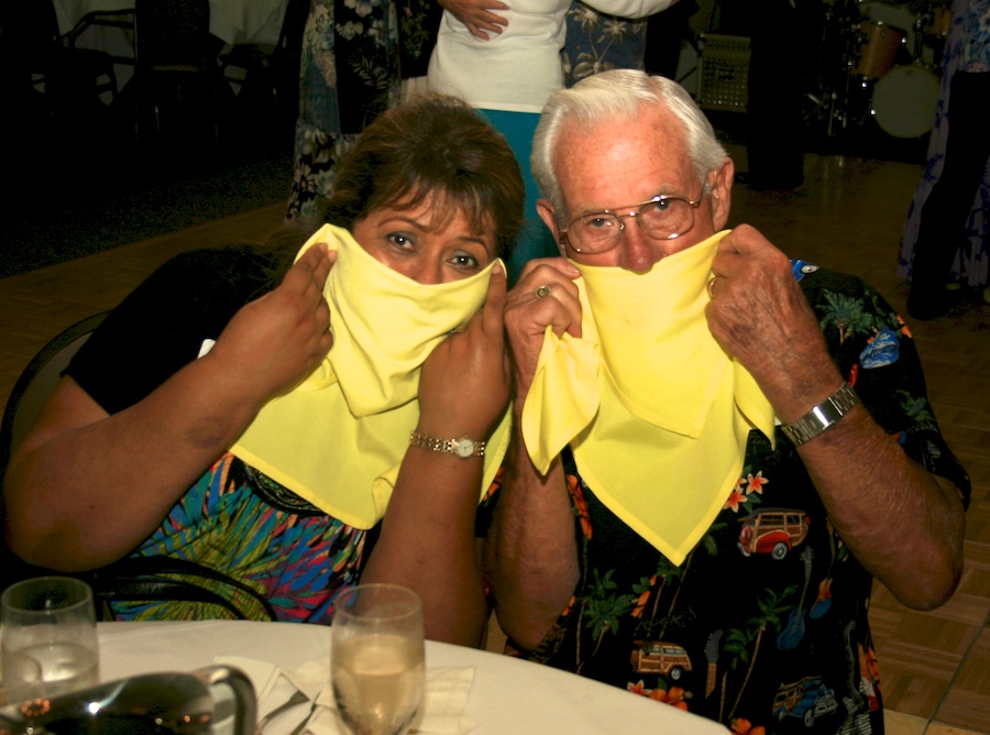 Dinner dancing at the 2012 Starlighter's Summer casual
