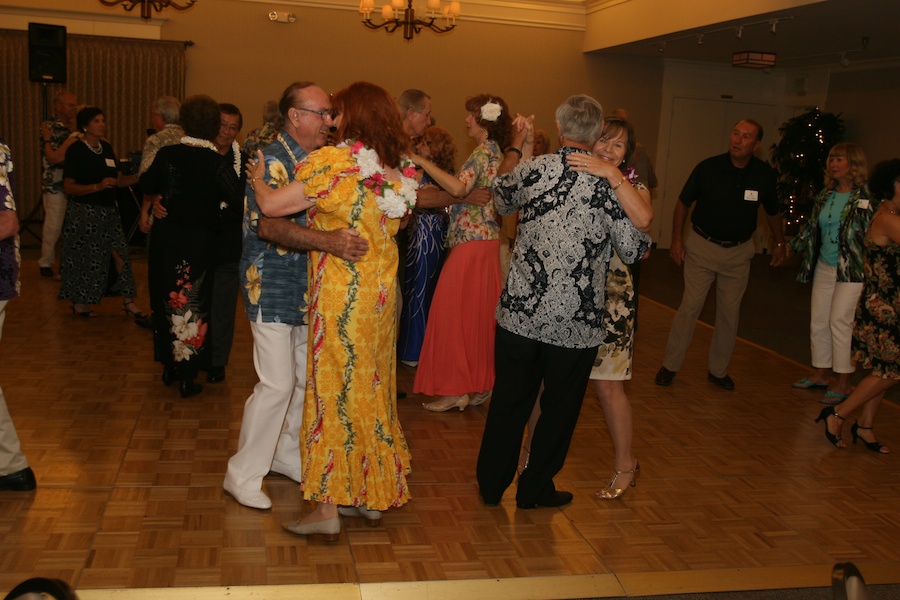 The Hans-Cam captures the Starlighters Hawaiian visit 7/20/2013
