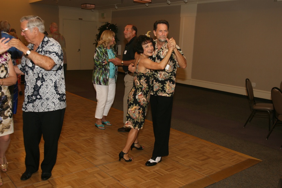 The Hans-Cam captures the Starlighters Hawaiian visit 7/20/2013