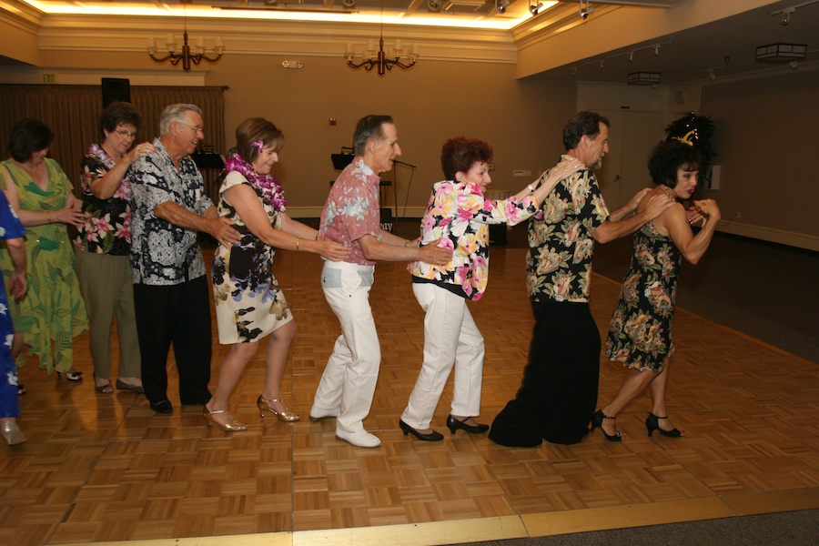 The Hans-Cam captures the Starlighters Hawaiian visit 7/20/2013