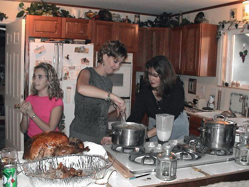 Thanksgiving at the Lind's November 2002