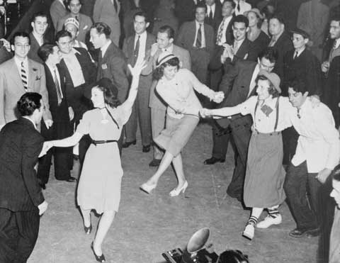1940s Dancing
