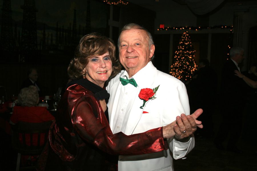 Toppers Mistletoe Ball 2011