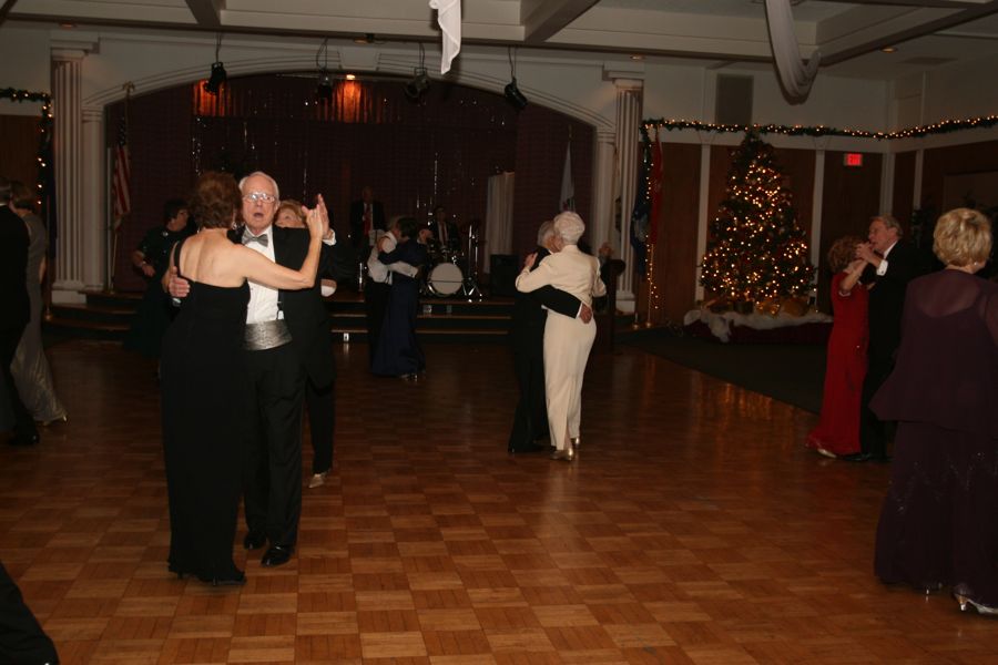 Toppers Mistletoe Ball 2011