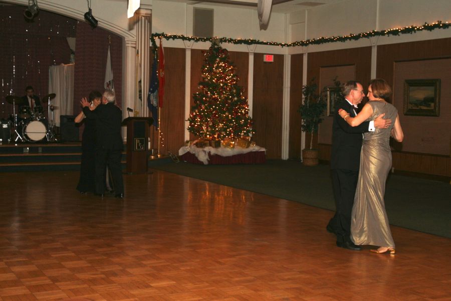 Toppers Mistletoe Ball 2011