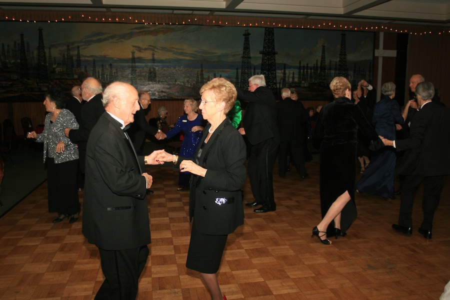 Topper's Mistletoe Ball 2012 post dinner dancing