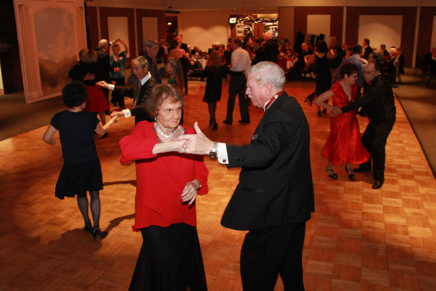 Topper's Mistletoe Ball 12/16/2016 at the Petroleum Club